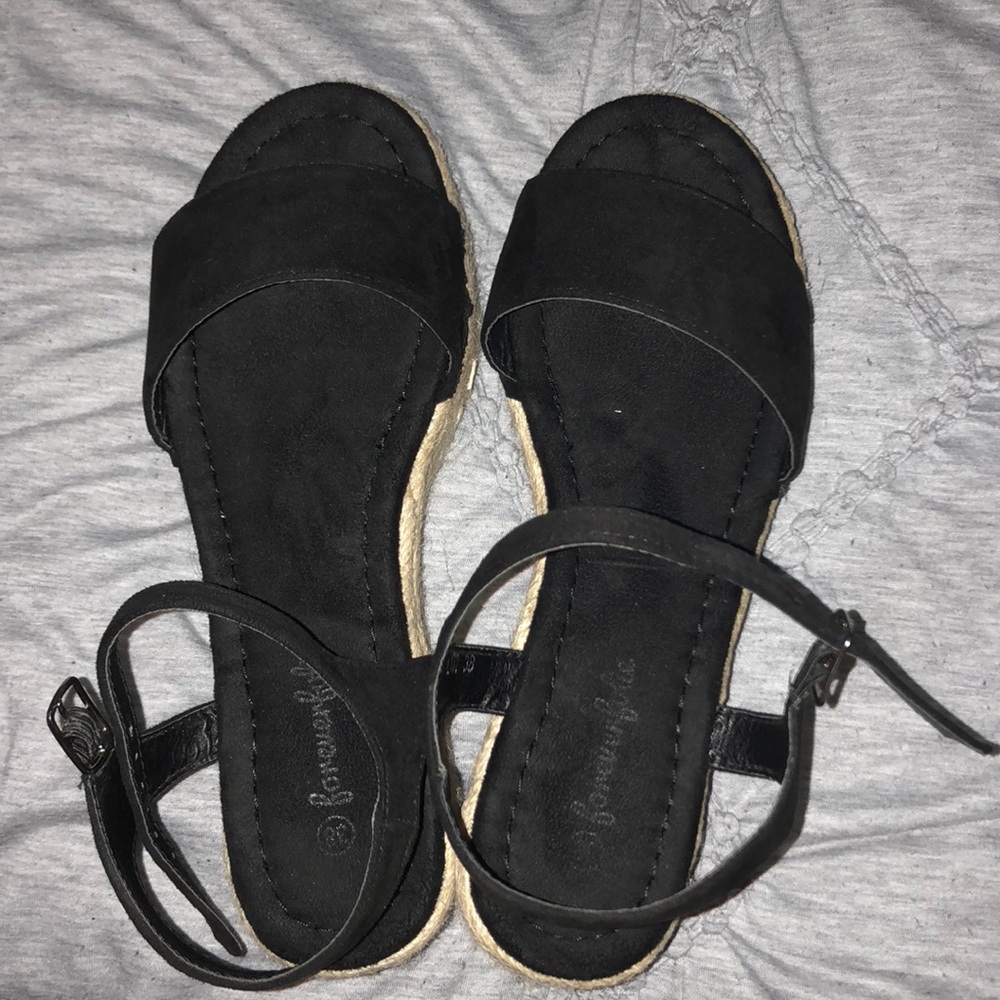 Black platform sandals